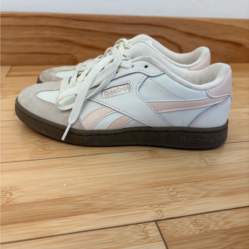 Reebok Women’s White & Light Pink Low-Top Sneakers